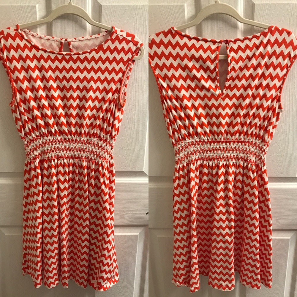 EUC Kate Spade Orange Chevron Blaire Dress